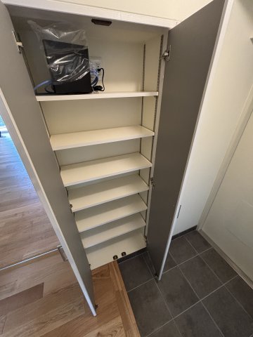 アールリエット武蔵境クラフト206号室 収納