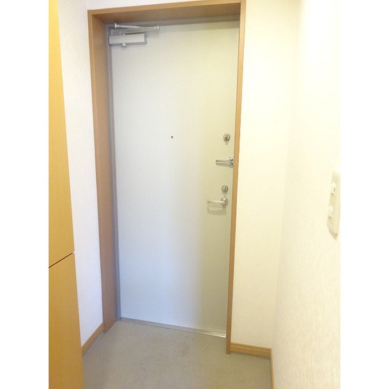 プレデパルク３ 玄関