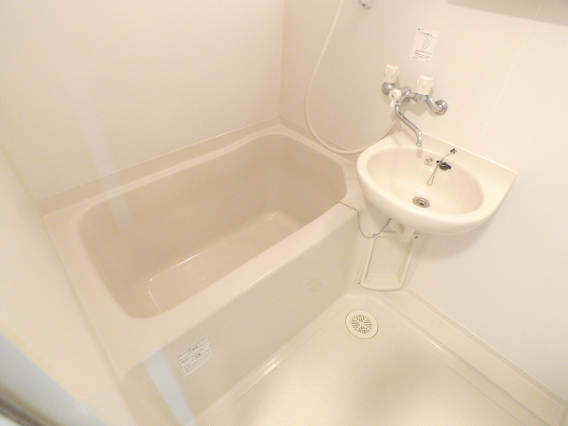 サンイング西船Ⅱ0101号室 お風呂