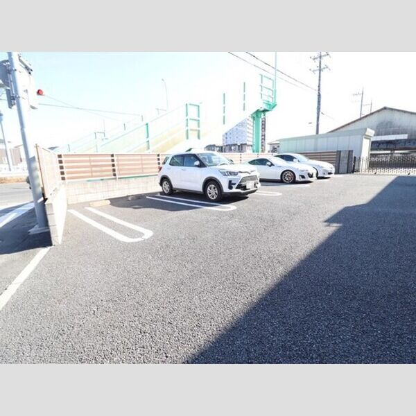 ステラコートⅡ105号室 駐車場