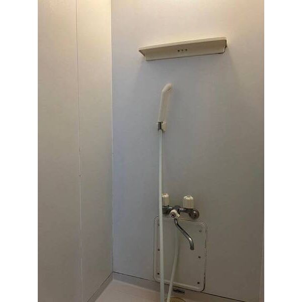 アルカンシェル薬園台0104号室 お風呂