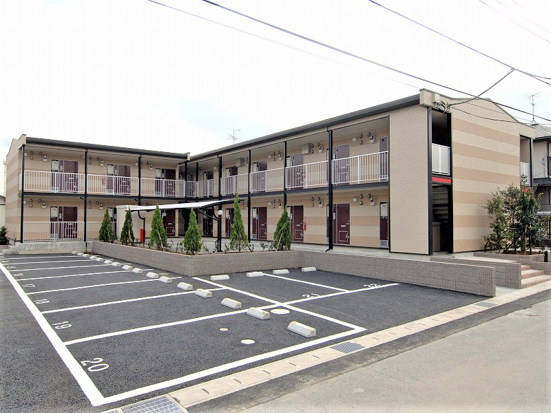 レオパレスクエストの外観画像