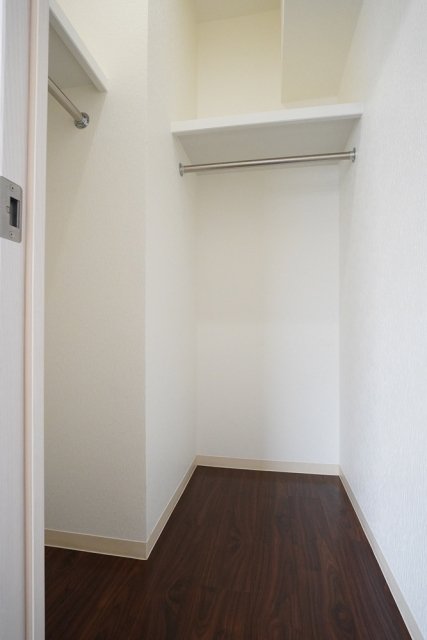 コスモグレイス新宿 ウォークインクローゼット