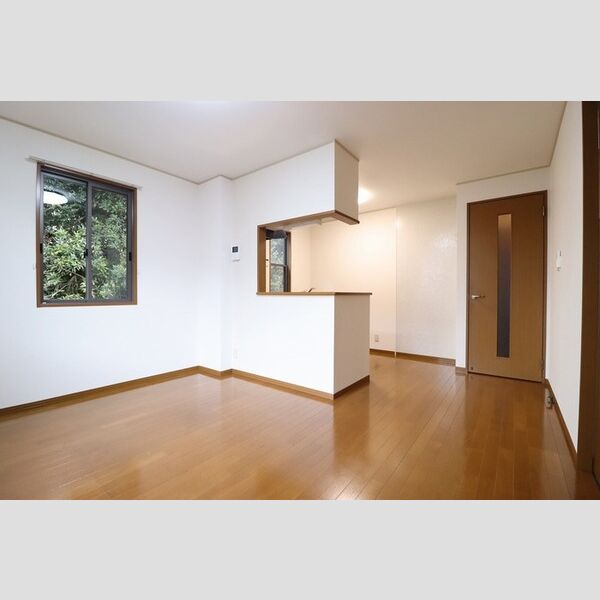 コート オンジェーム105号室 カウンターキッチン(LDK)