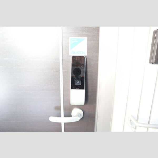 エンペラー　A101号室 ICカードキー