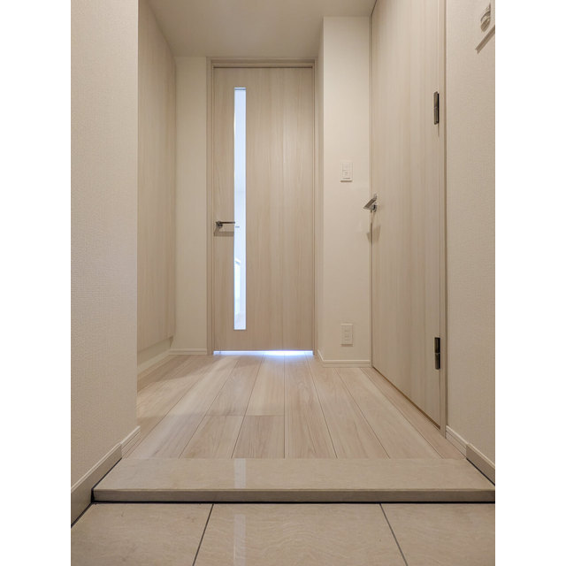 オーパスホームズ南行徳1401号室 同建物別部屋の参考画像