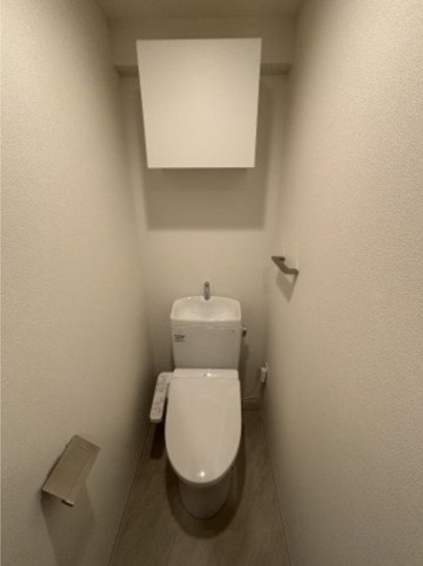 ジェノヴィア小村井3階 トイレ