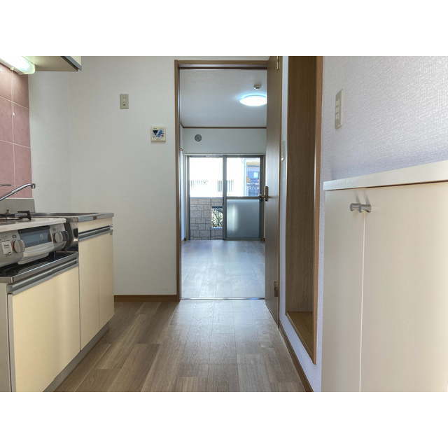 ハイム　カープ105号室 玄関から室内