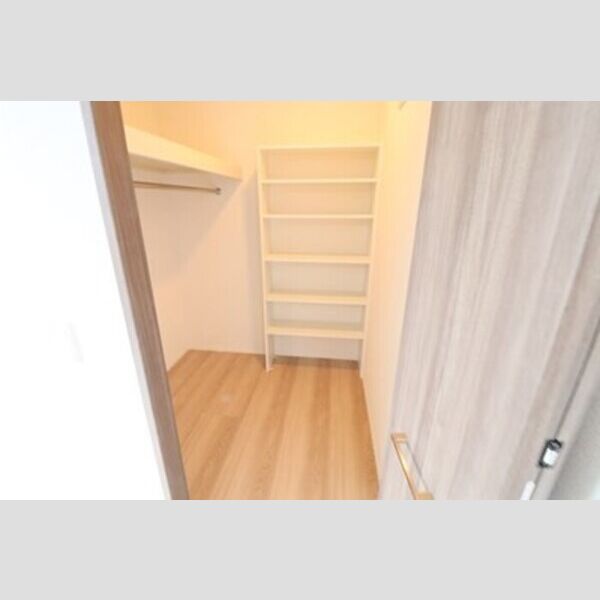 D-room畑沢B106号室 ウォークインクローゼット