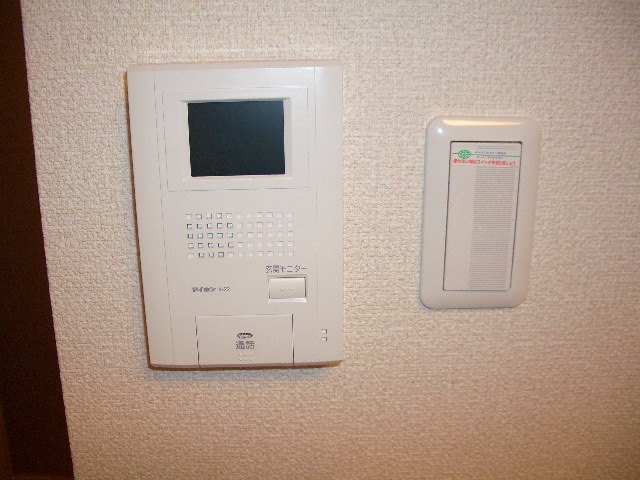 レオパレススカイ　タウンⅡ107号室 モニター付インターホン