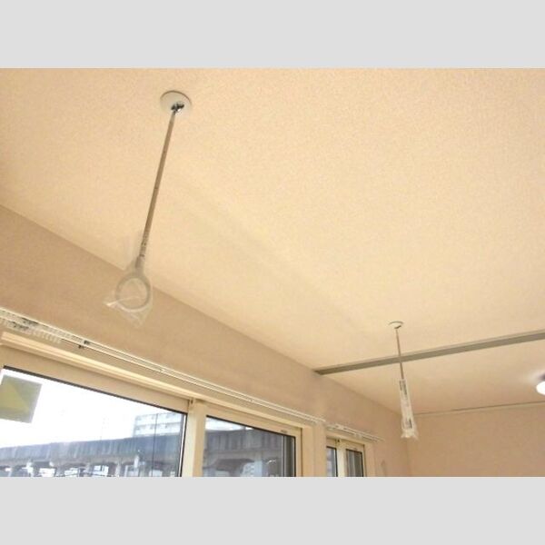 ジョーヌエトワール302号室 室内物干し