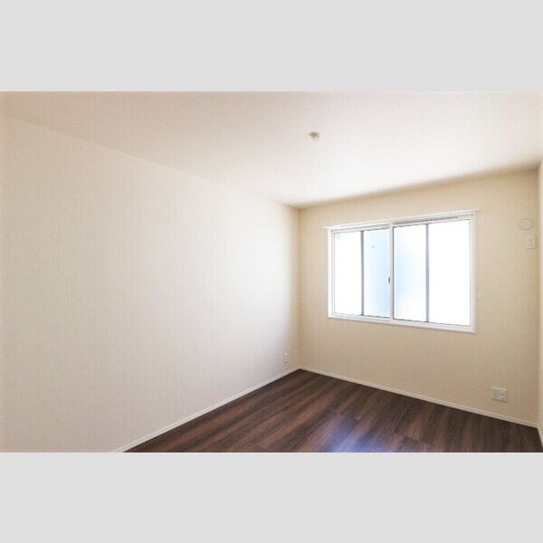 ハイピクチャー　　A棟201号室 洋室