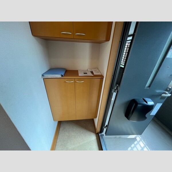 コトー・タカイチ101号室 靴箱