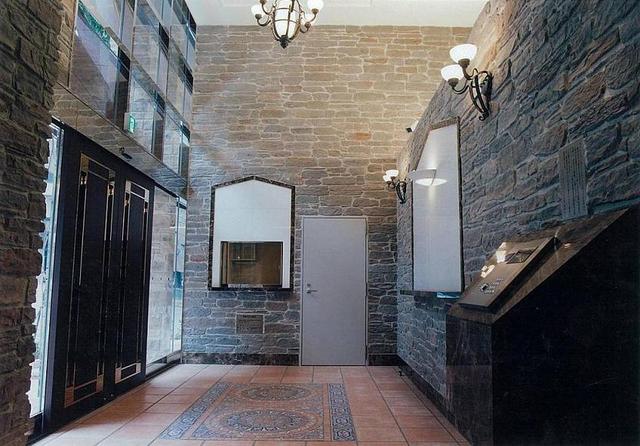 ガラ・グランディ日本橋9階 防犯カメラあり。安心のセキュリティ