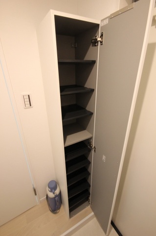 ＣＢ浦和美園エルジュ2階 部屋その他