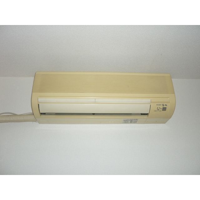 アンプルールフェールひまわり302号室 エアコン