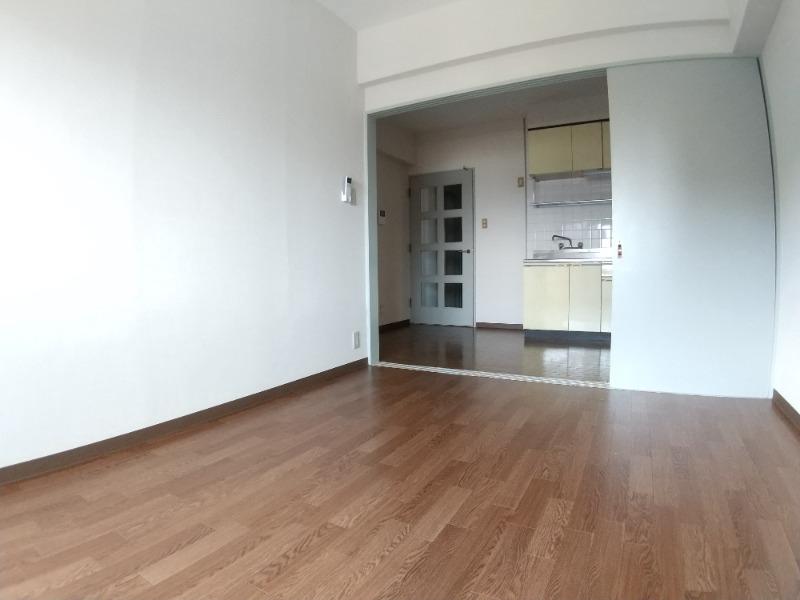 エンブレム八王子本町 リビング