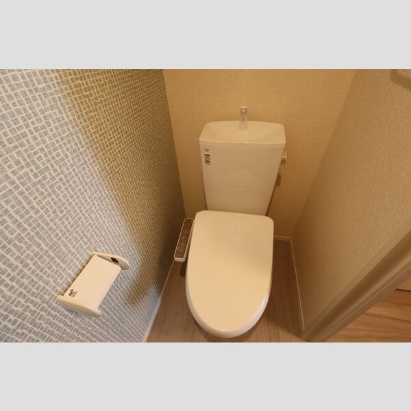 スリーカントリー 温水洗浄暖房便座