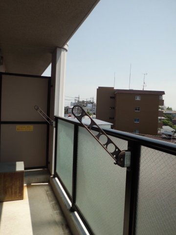 メゾン北寺尾0302号室 展望