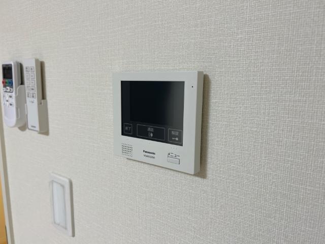喜多園102号室 カメラ付インターホン