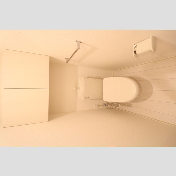 レグルス303号室 温水洗浄暖房便座