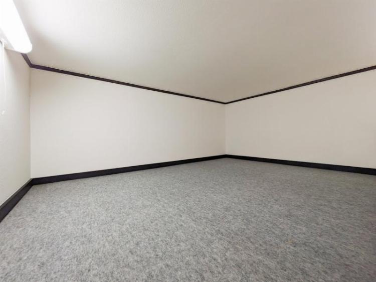 ビバイヒルズ2階 その他、部屋スペース