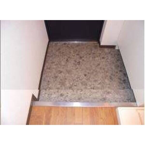 モンテ・オーロ 玄関