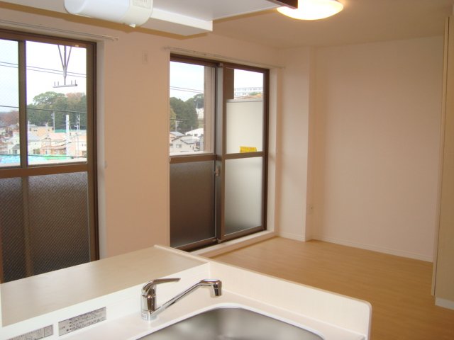 レフィナードＮ．Ｋ00306号室 リビング