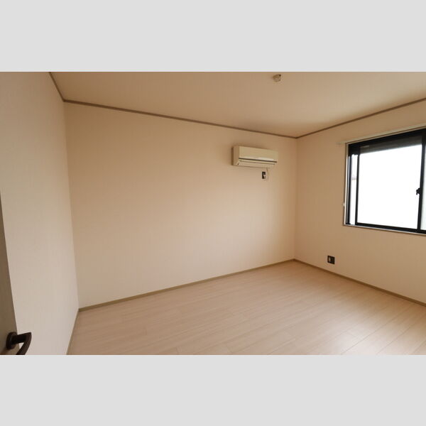 アーバンコート202号室 洋室