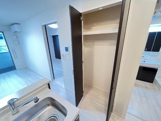 （仮称）小田原市田島マンション新築工事306号室 収納（イメージ）