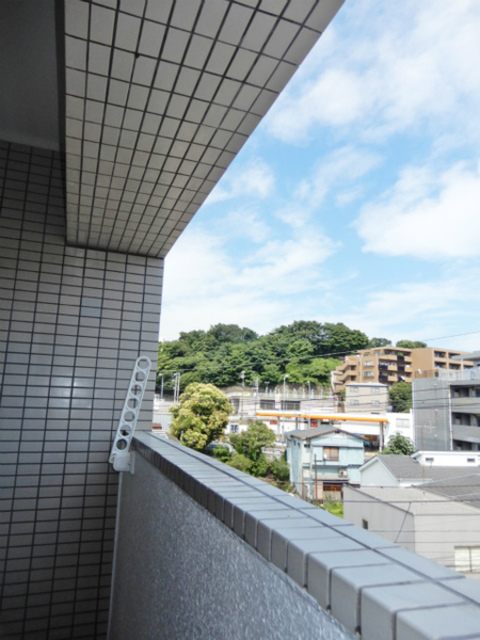 ヒルサイドテラス東寺尾 ※別号室の参考写真です(現況優先)