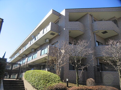 ライオンズガーデン三鷹台 建物外観別角度　※前回募集時2022年2月撮影の写真