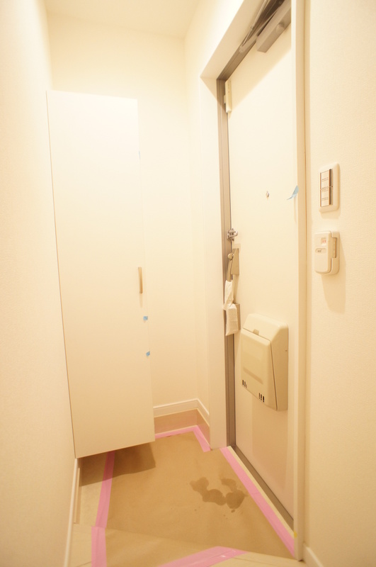 リブリ・旭ハイム 玄関