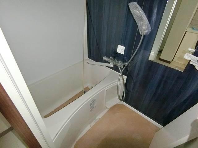 ラ・ルーチェ新小岩4階 同建物別部屋の参考画像