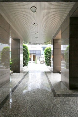 アクロス新宿10階 外観