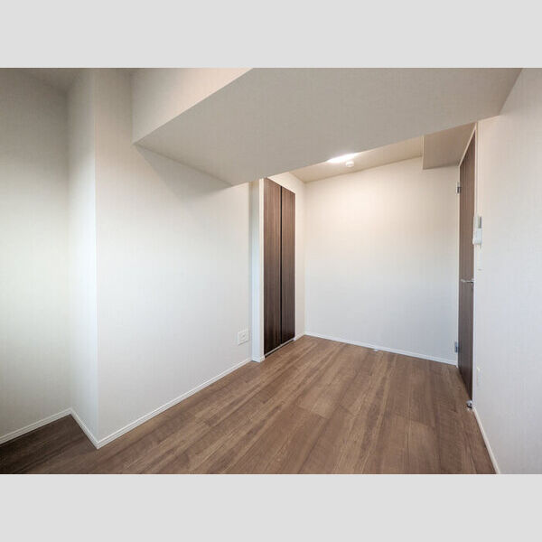 サンジョイアゼロ612号室 洋室5.4帖