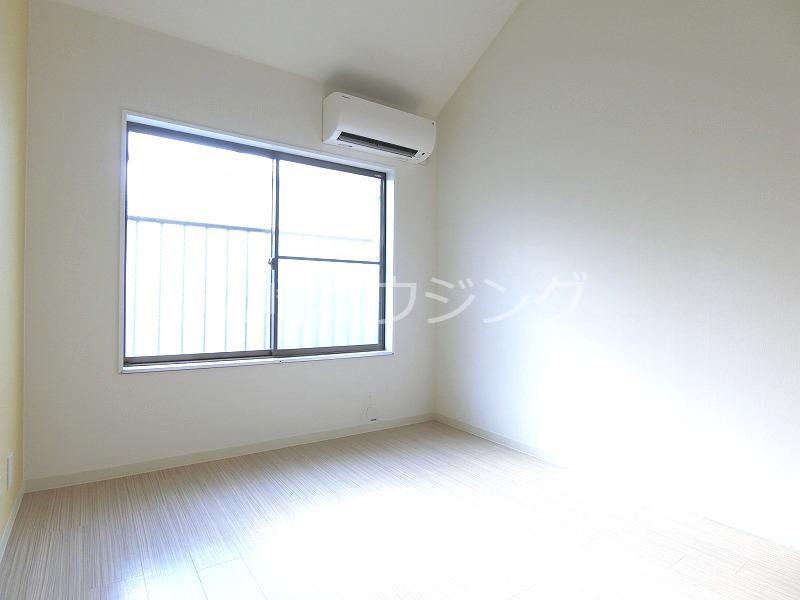 Ａｒａｉｚ中野Ⅱ リビング