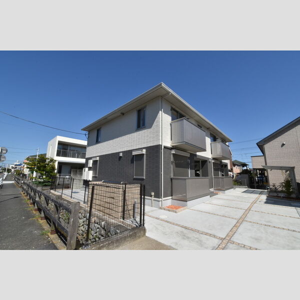 ルミエール エスト エントランス