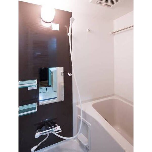 スリースターレジデンス学芸大学001A号室 お風呂