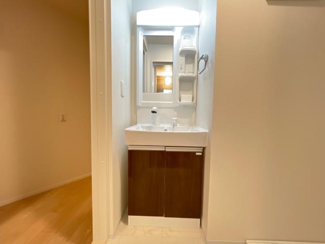 ビルゲ高柳 洗髪洗面化粧台（イメージ）