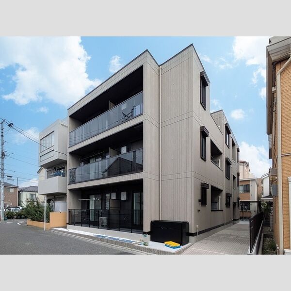 D-アリビオ101号室 外観