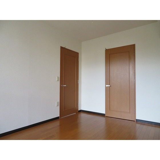 エコタワーバオバブ0201号室 洋室2