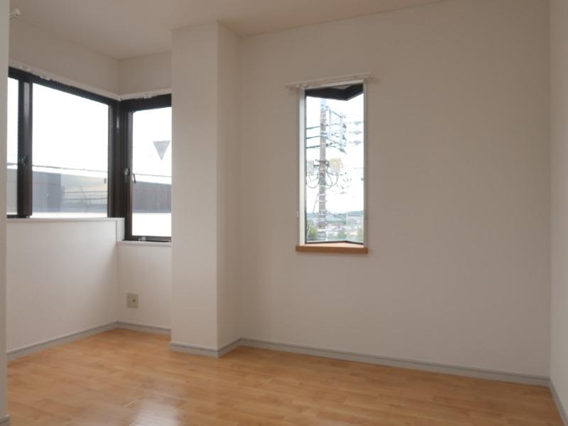 レイクトップ鶴川 内観