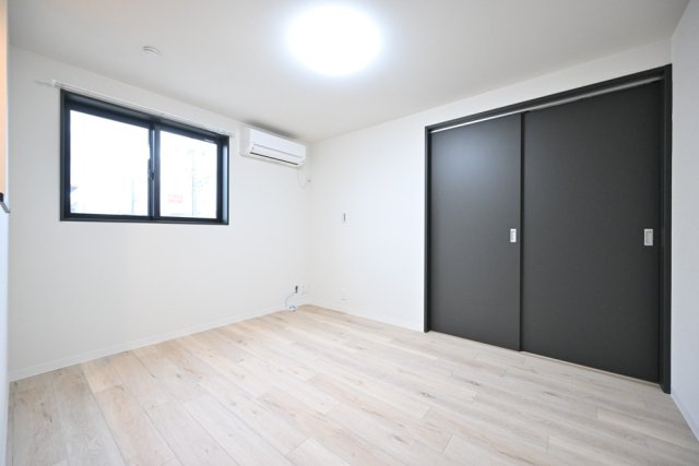 ＺＥＲＤＩＡ　ＡＹＡＳＥ リビング