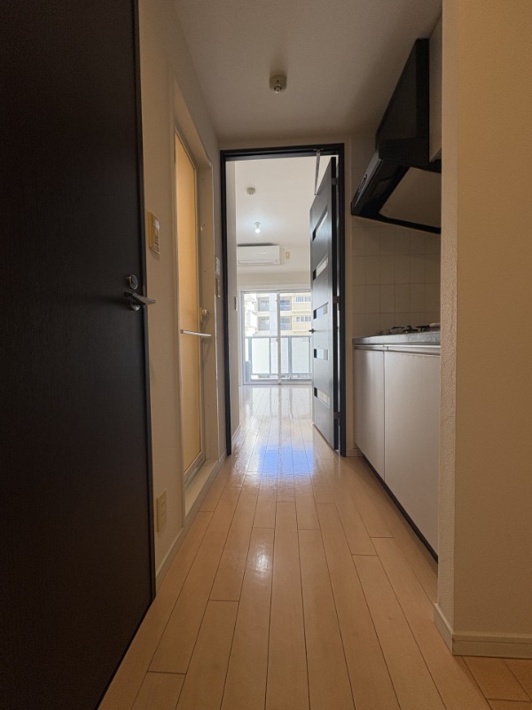 レジディア川崎 玄関