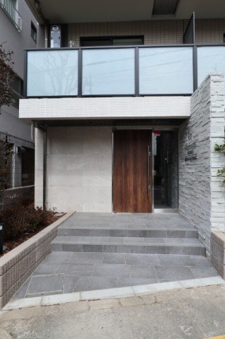 Refays　XEBEC　西永福3階 エントランス