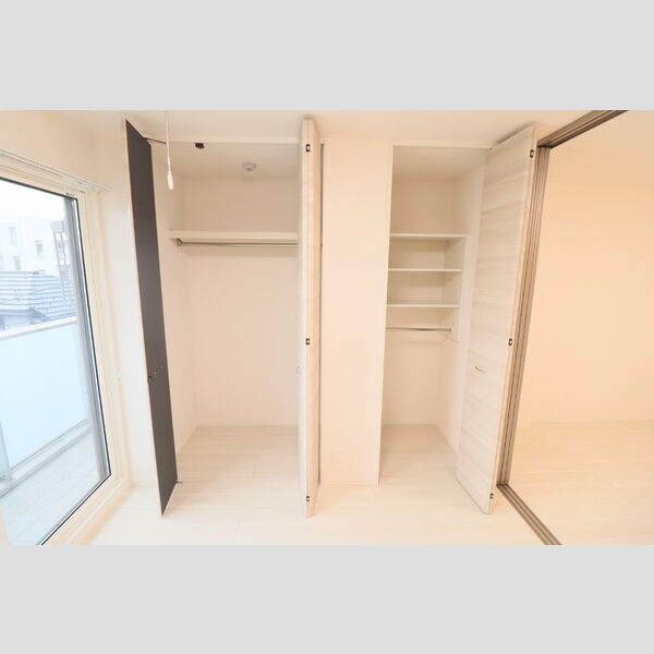 D Paina 中野島Ⅱ305号室 クローゼット・物入