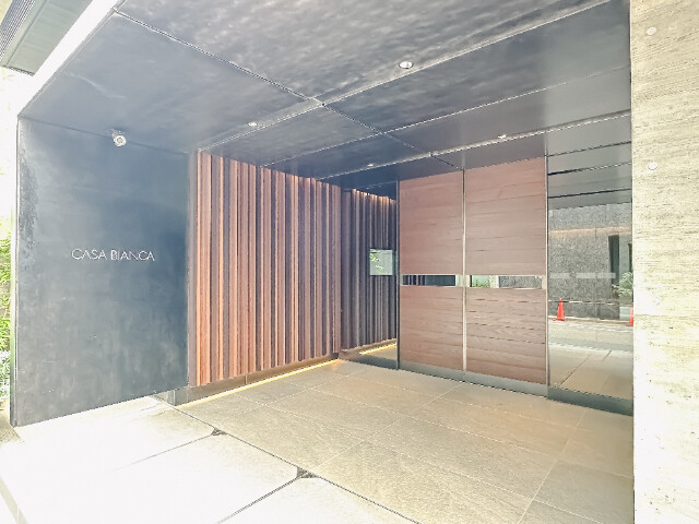 カーザビアンカ エントランス