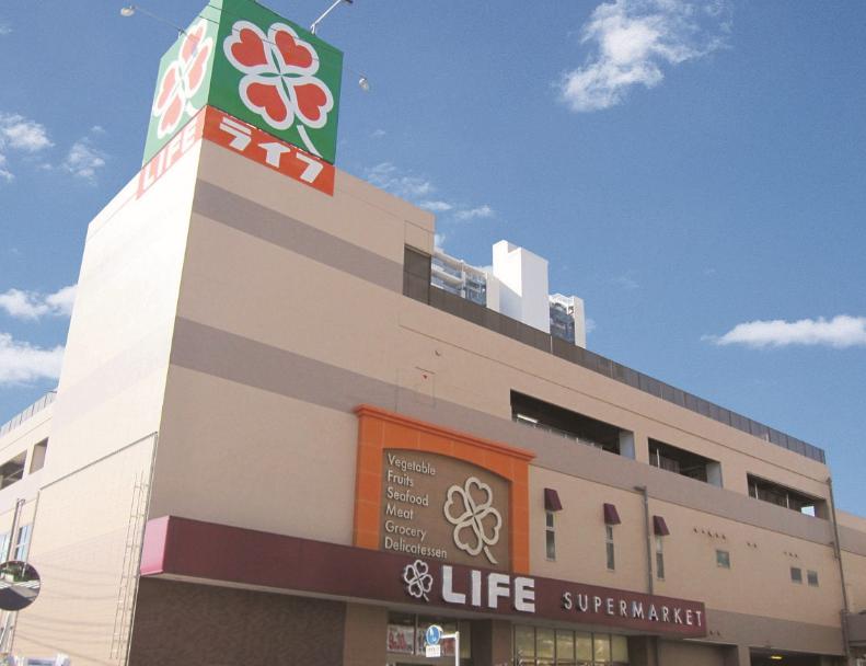 南千住 戸建 【スーパー】ライフ 南千住店まで386ｍ