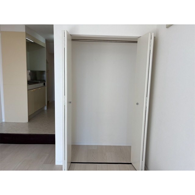 メゾンゼルコーワ 内観